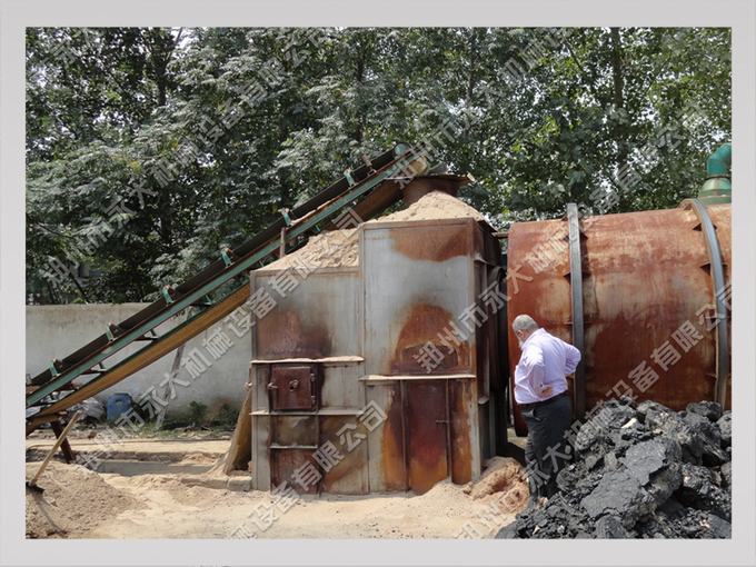 伊拉克客戶(hù)參觀沙子烘干機(jī)工作現(xiàn)場(chǎng)