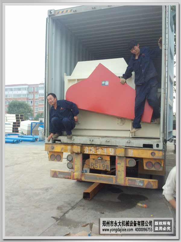 出口馬來(lái)西亞干粉砂漿成套設(shè)備裝車(chē)發(fā)貨
